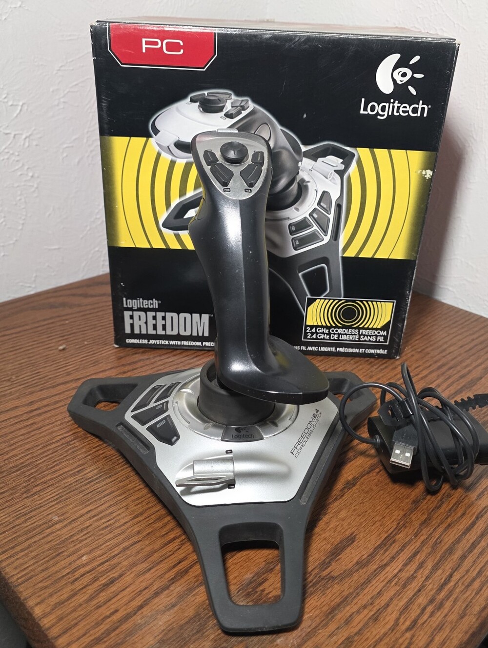 Logitech Freedom RF 2.4 Wingman Cordless Joystick Controller WITH Wire And Box